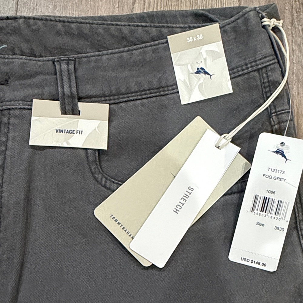 Tommy Bahama Men's Dark Gray Vintage Fit Casual Jeans - Picture 3 of 6